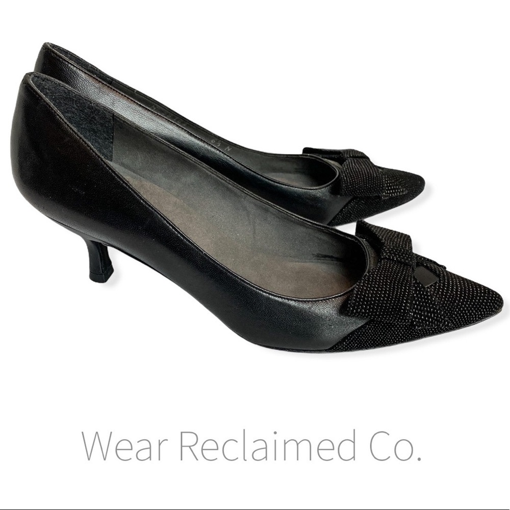 STUART WEITZMAN Black Bow Kitten Heels